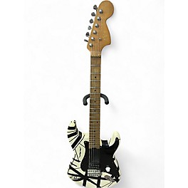 Used EVH STRIPED SERIES 78' ERUPTION WHITE AND BLACK STRIPE Solid Body Electric Guitar