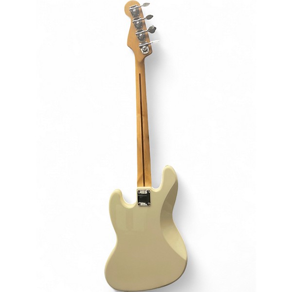 Used Fender Standard Fretless Jazz Bass Classic White Electric Bass Guitar