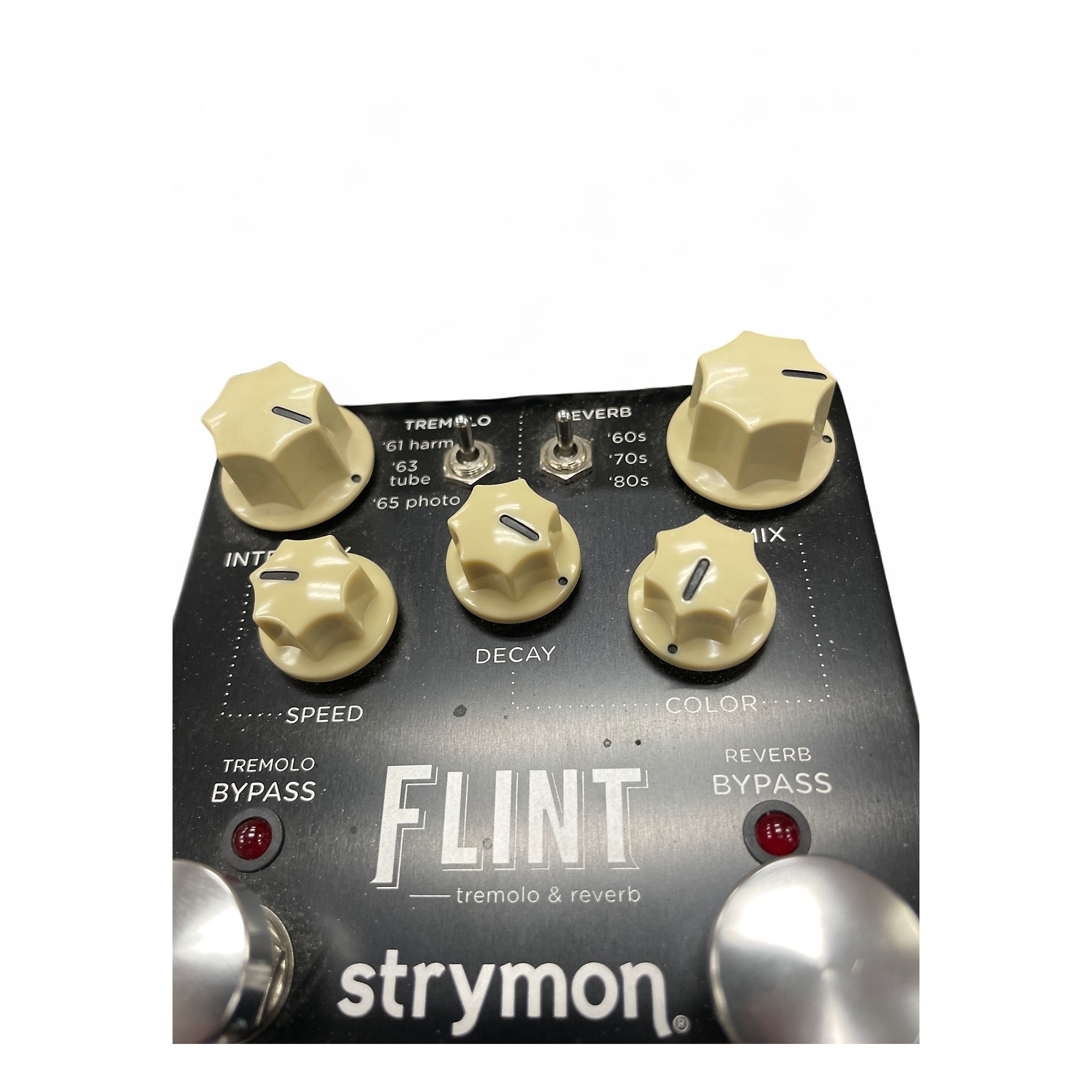ギター STRYMON FLINT V1 Tremolo/Reverb Strymon Flint V1 Reverb & Tremolo Effect Pedal w/ Box - Used