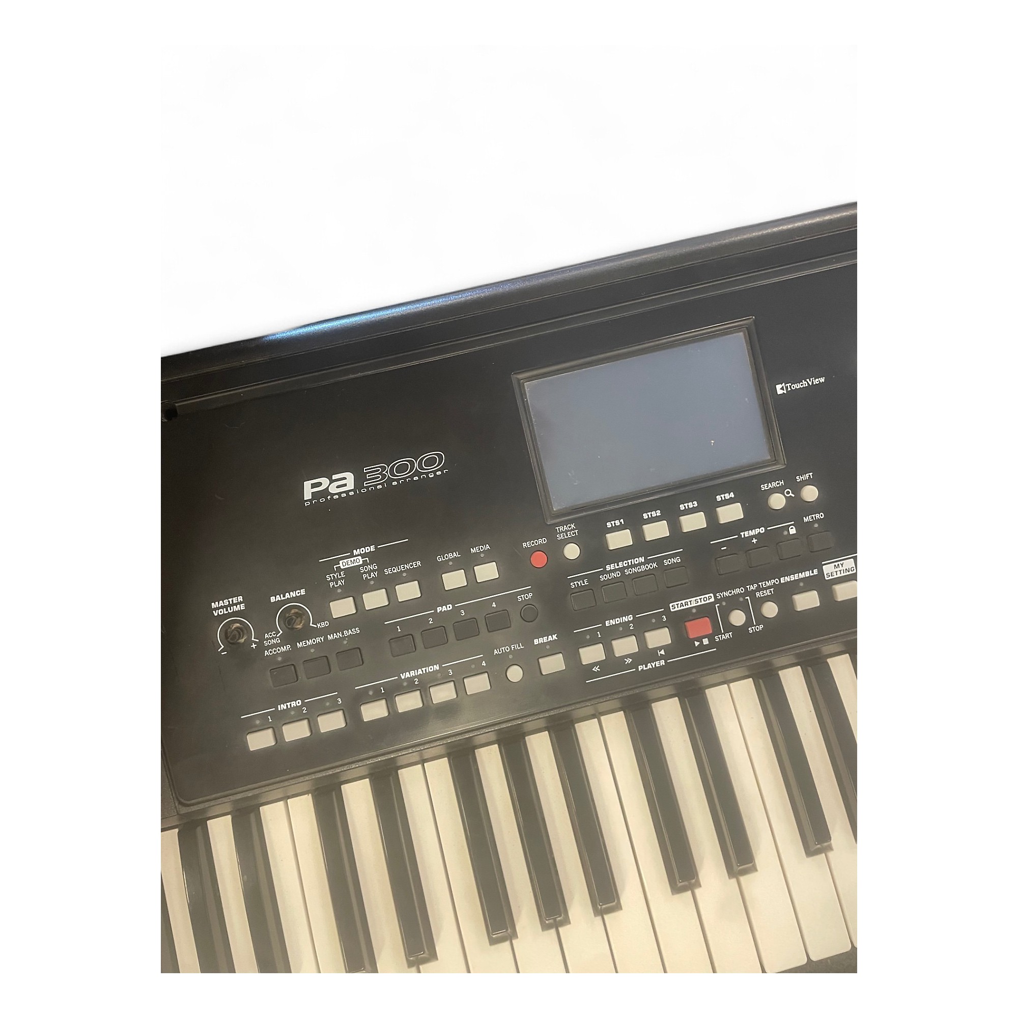 Used KORG PA300 61 Key Arranger Keyboard | Guitar Center