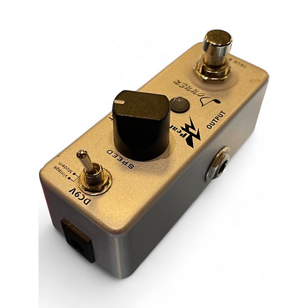 Used Donner PEARL TREMOR Effect Pedal