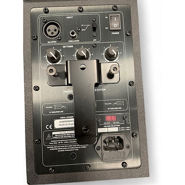 Used Focal SHAPE 40  Powered Monitor