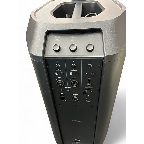 Used Bose pro16 Powered Speaker