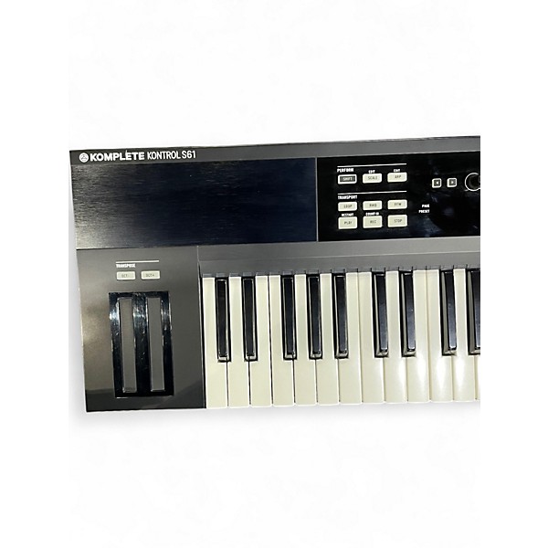 Used Native Instruments Komplete Kontrol S61 MIDI Controller