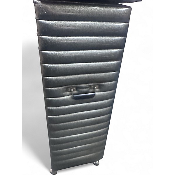 Used Kustom 2 15 AB Bass Cabinet