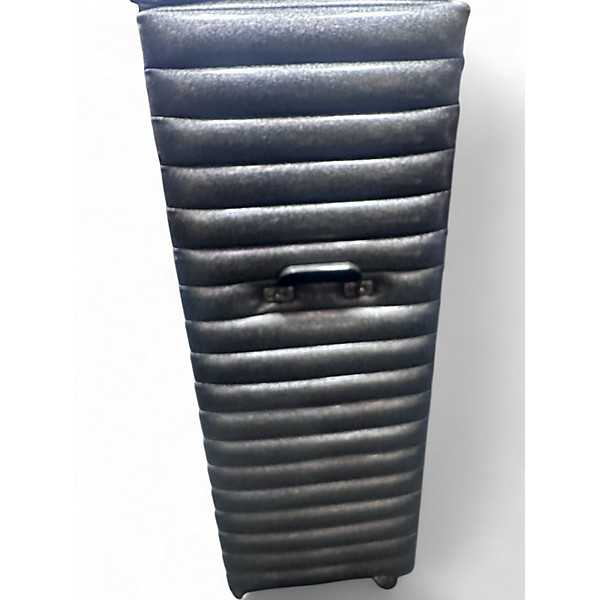 Used Kustom 2 15 AB Bass Cabinet