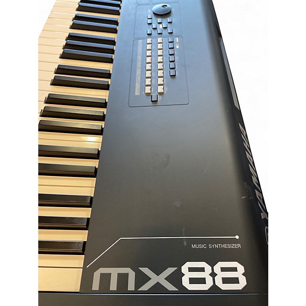 Used Yamaha MX88 Synthesizer