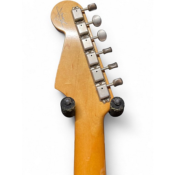 Used Fender 1965 Relic Stratocaster White Solid Body Electric Guitar