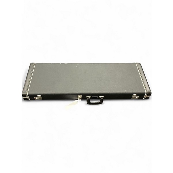 Used Fender 1965 Relic Stratocaster White Solid Body Electric Guitar