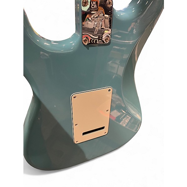 Used 2024 Fender Player Stratocaster HSS Floyd Rose TIDEPOOL BLUE Solid Body Electric Guitar