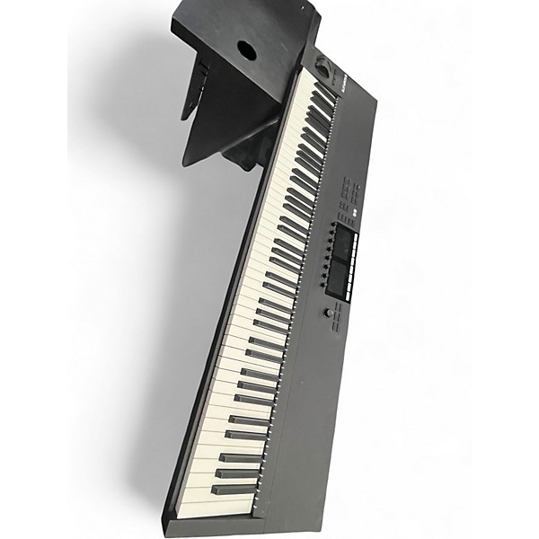 Used Native Instruments Komplete Kontrol S88 MK2 MIDI Controller