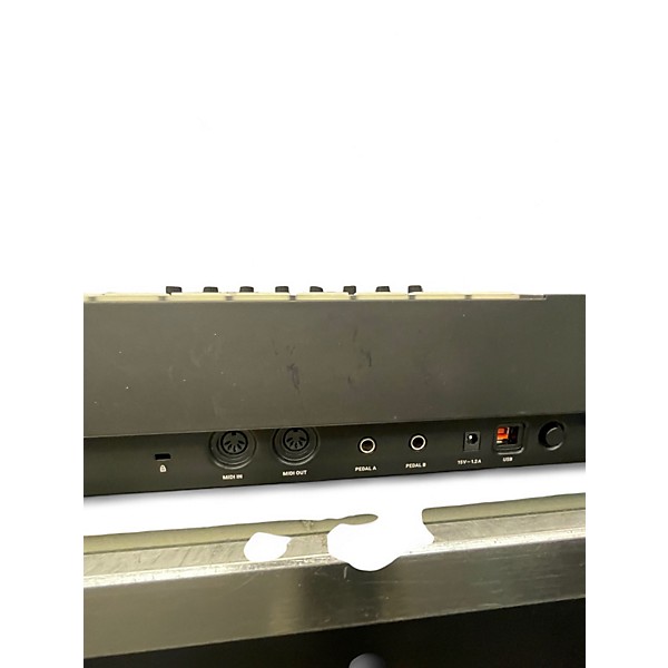 Used Native Instruments Komplete Kontrol S88 MK2 MIDI Controller