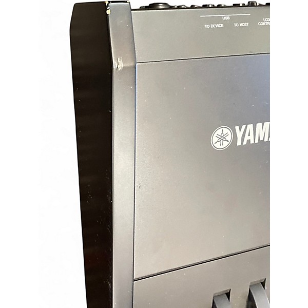 Used Yamaha S70XS 76 Key Synthesizer