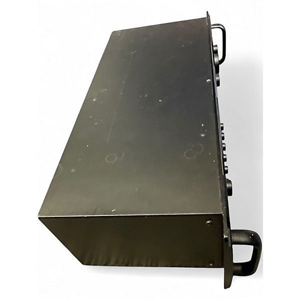 Used Line 6 HELIX RACK Effect Processor