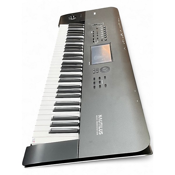 Used KORG Nautilus 61 Keyboard Workstation