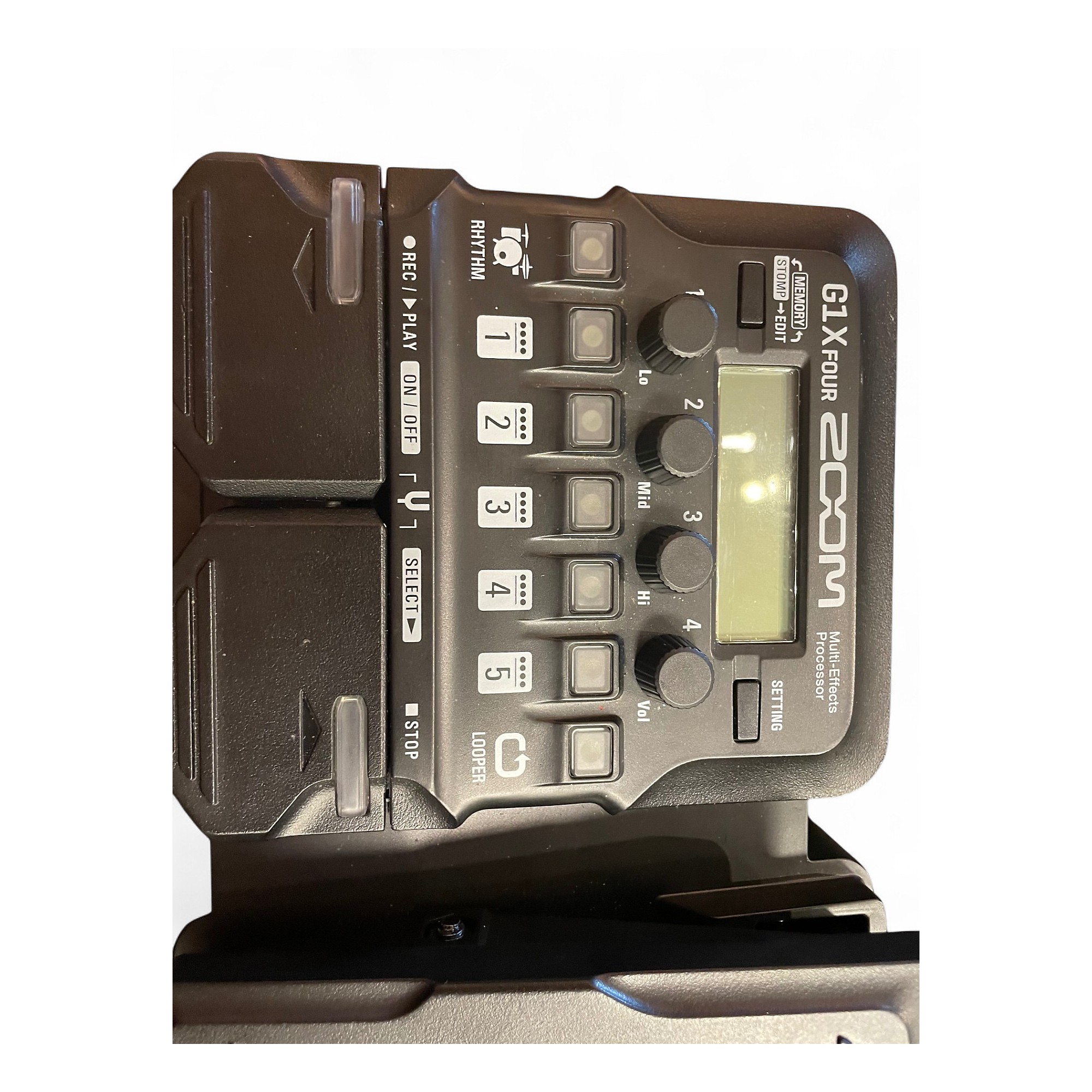 【極美品】ZOOM G1X FOUR Amazon.com: Zoom G1X Four Guitar Multi-Effects Processor