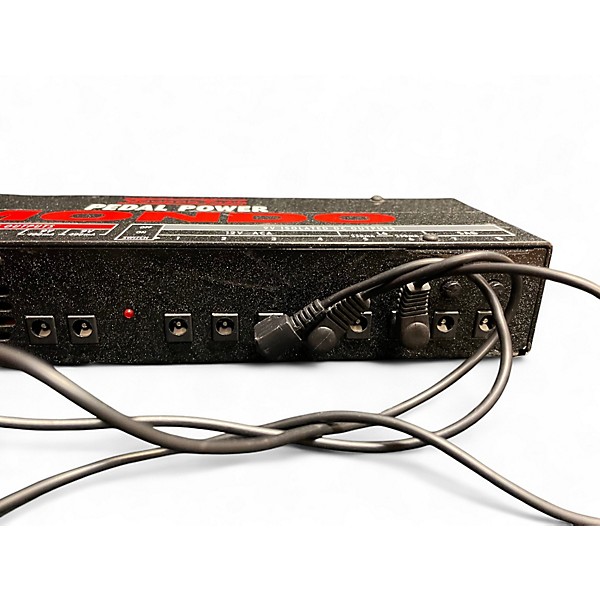 Used Voodoo Lab Pedal Power Mondo Power Supply