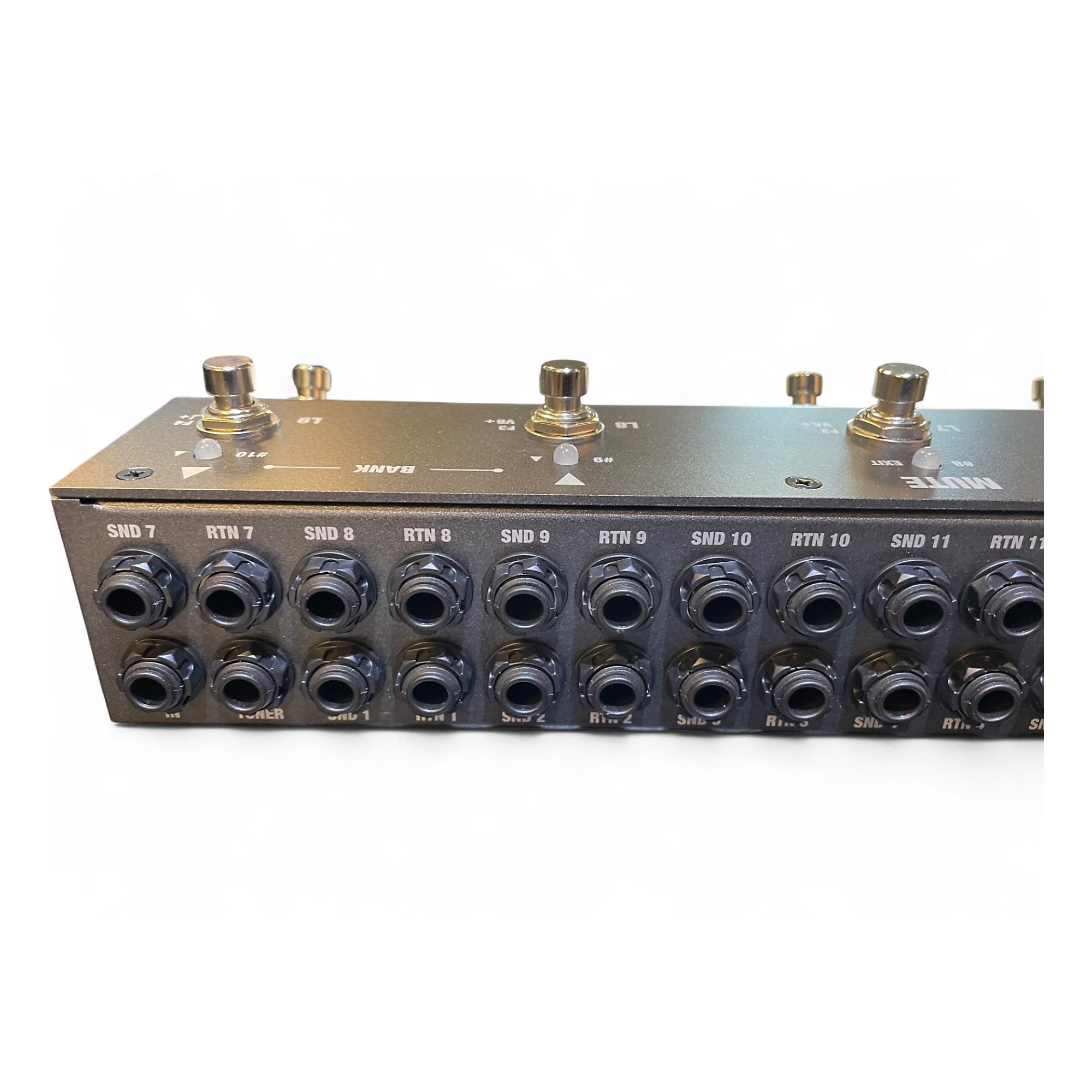 その他 MusicomLAB EFX MK-VI MusicomLAB | EFX MK-VI | MIDI ループ・スイッチャー | 製品情報
