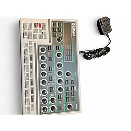 Used Yamaha DX200 Synthesizer