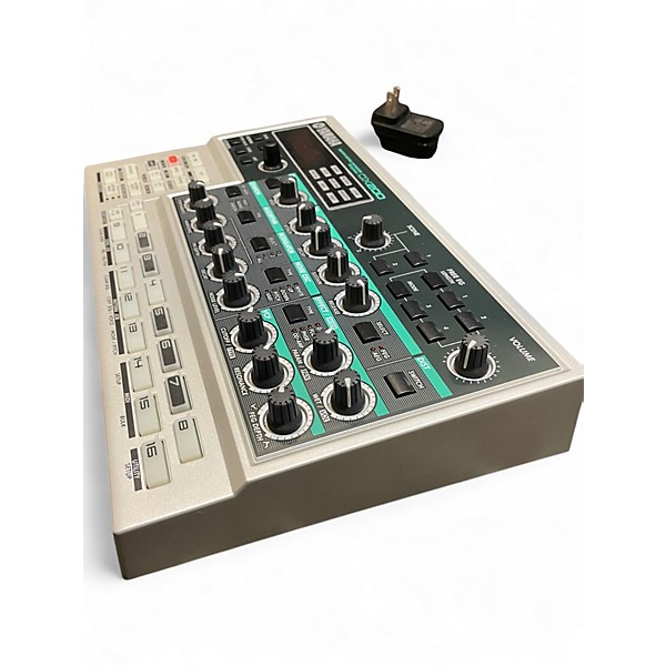 Used Yamaha DX200 Synthesizer