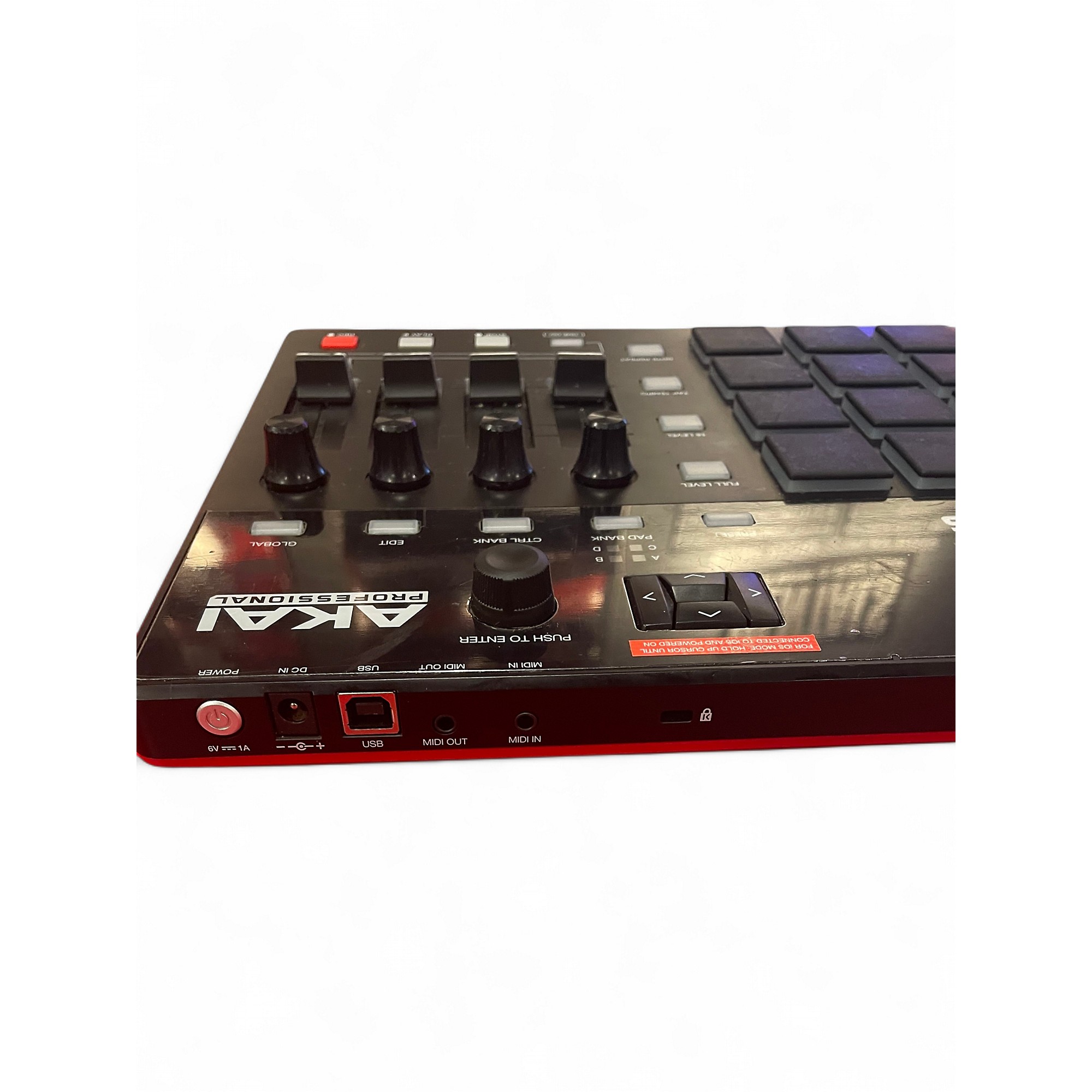 Used Akai Professional MPD226 MIDI Controller | Guitar Center