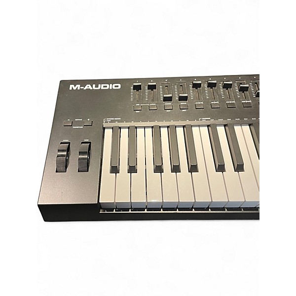 Used M-Audio Oxygen Pro 61 MIDI Controller | Guitar Center