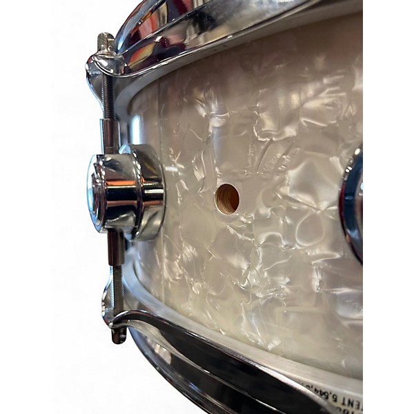 Used DW 7 Piece Collector's Series Ultra White Marine Pearl Drum Kit