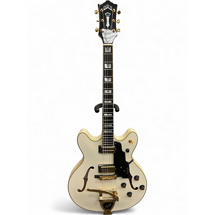 ギター Guild STARFIRE V White Guild Starfire V Guild Vibrato Tailpiece Snowcrest White