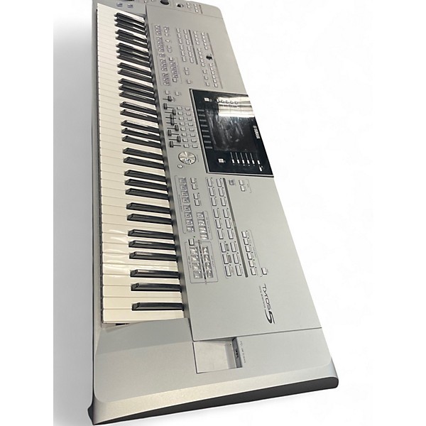 Used Yamaha Tyros 5 76 Key Arranger Keyboard