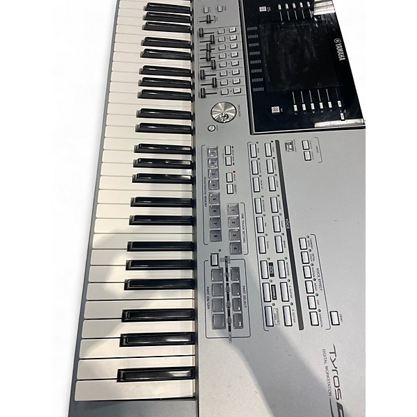 Used Yamaha Tyros 5 76 Key Arranger Keyboard