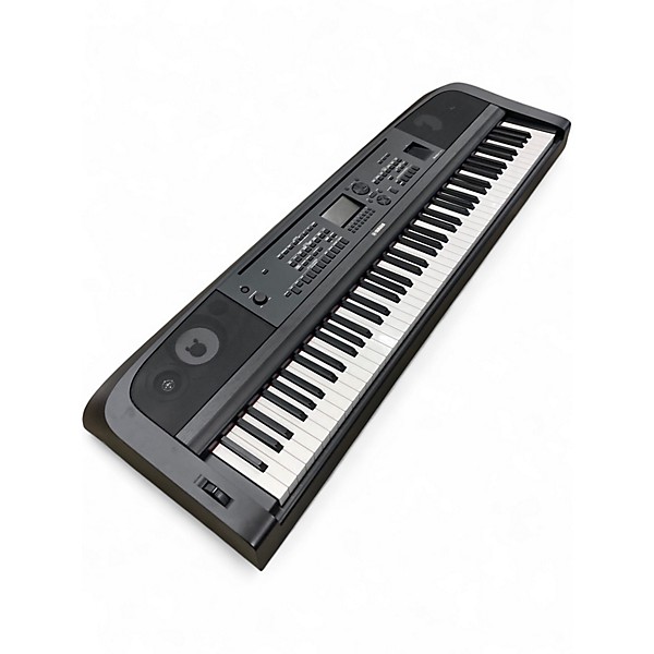 Used Yamaha DGX670 Digital Piano