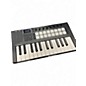 Used Novation Launchkey 25 Key MIDI Controller thumbnail