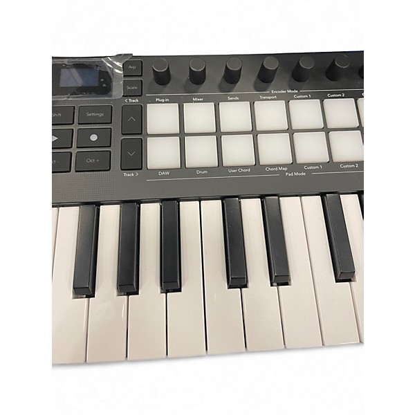 Used Novation Launchkey 25 Key MIDI Controller