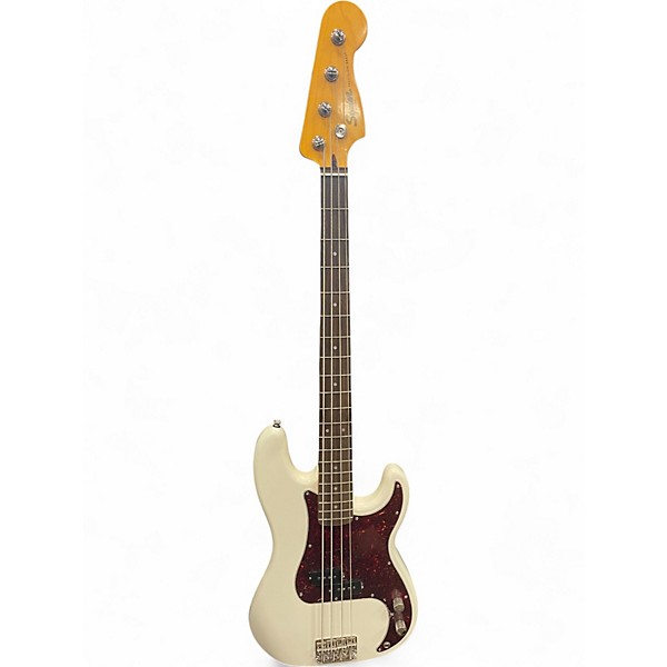 Squier Classic Vibe ‘70s Precision Bass Squier Classic Vibe '70s Precision Bass Maple Fingerboard
