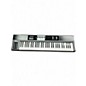 Used Native Instruments Komplete Kontrol S61 MIDI Controller thumbnail