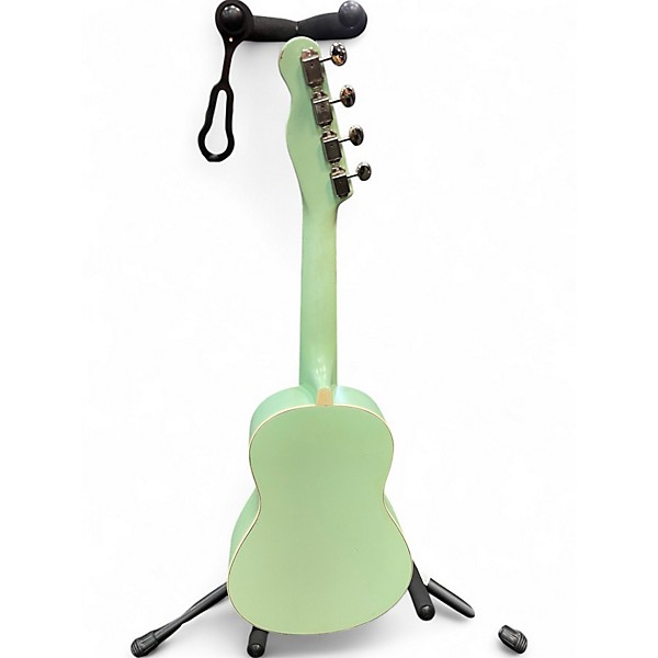 Used Fender zuma Seafoam Green Ukulele