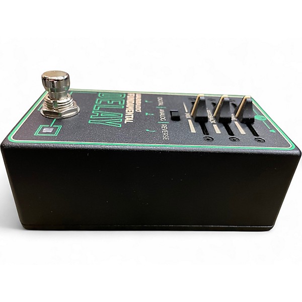 Used Walrus Audio fundamental delay Effect Pedal