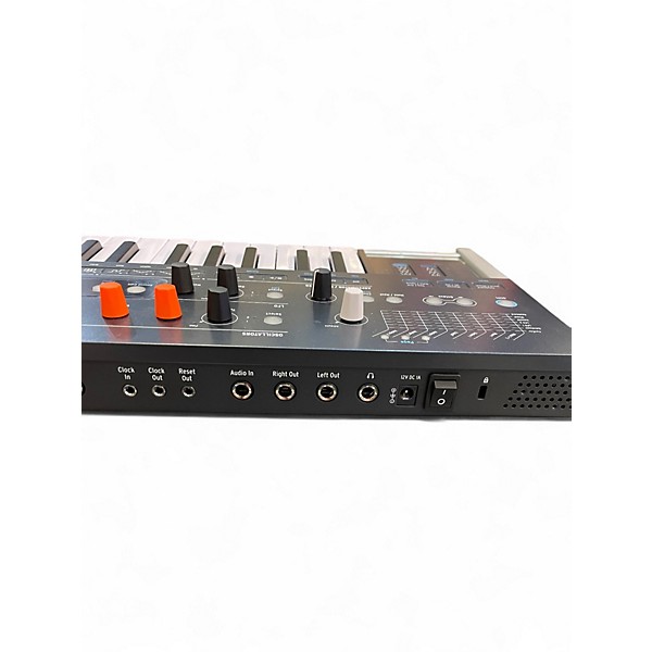 Used Arturia mini freak Keyboard Workstation