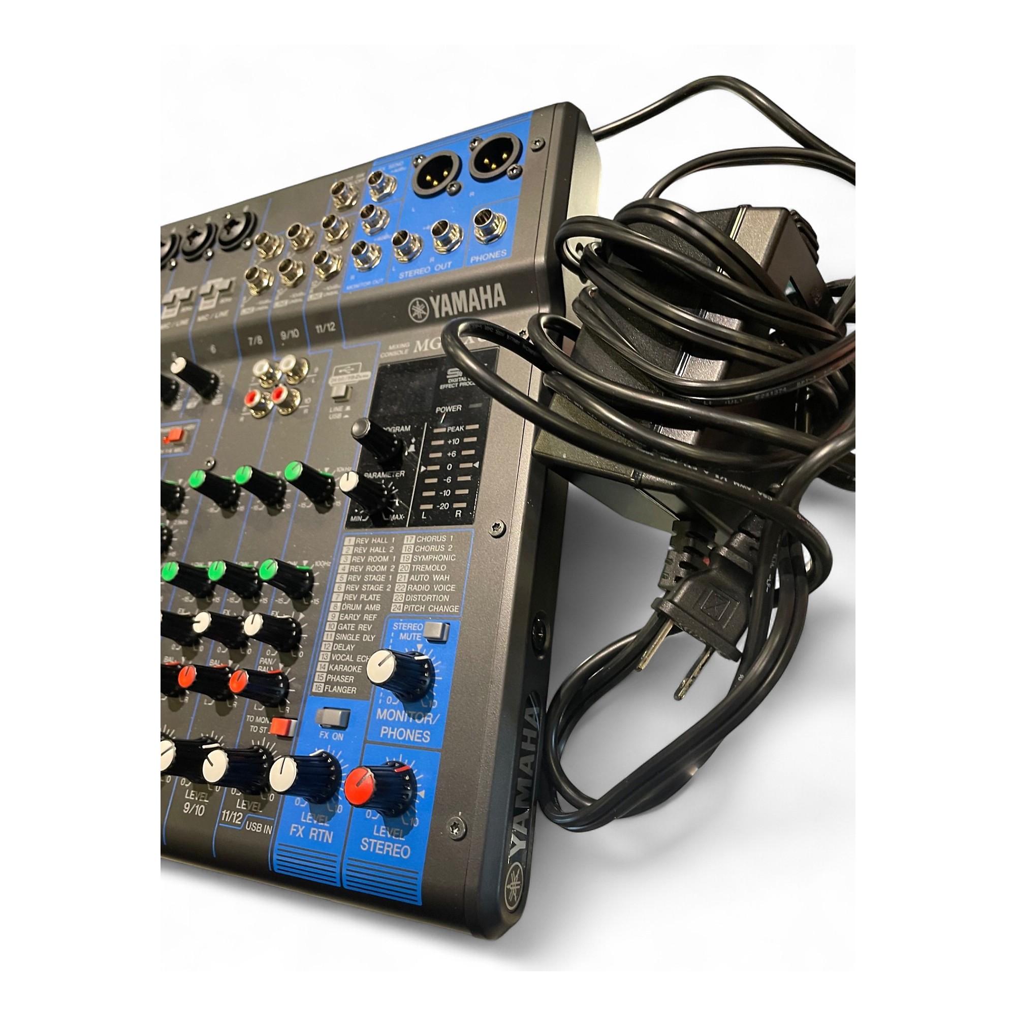 Used Yamaha MG12XUK Unpowered Mixer | Guitar Center