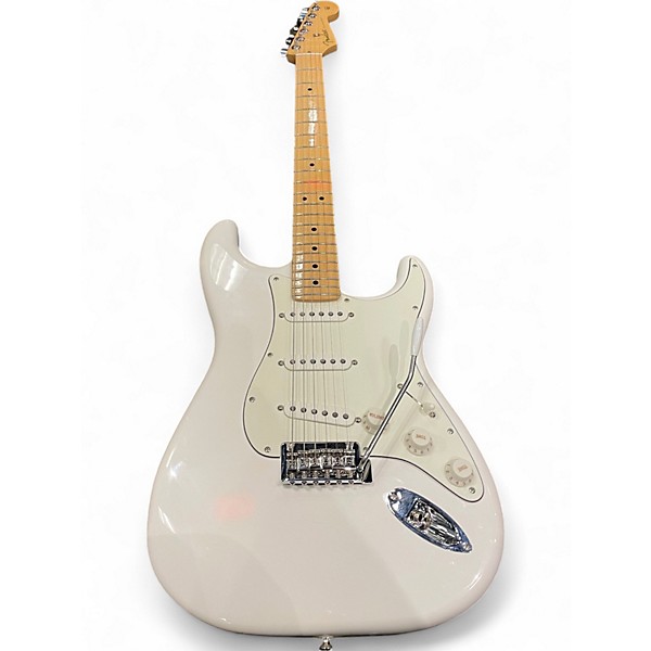 Used Fender Player Stratocaster White Solid Body Electric Guitar