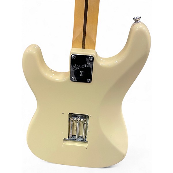 Used Squier CLASSIC VIBE 70S STRAOCASTER White Solid Body Electric Guitar