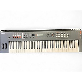 Used Yamaha MX61 61 Key Keyboard Workstation