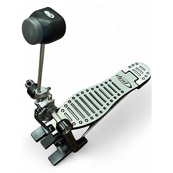 Used PDP by DW DW 300 SERIES  Single Bass Drum Pedal