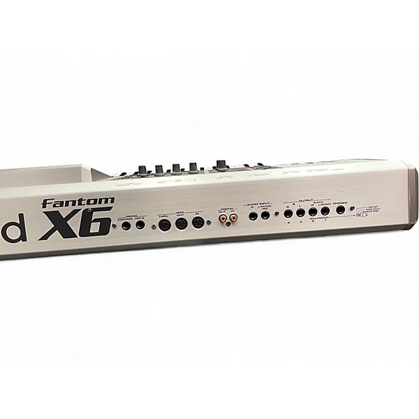 Used Roland Fantom X6 Keyboard Workstation