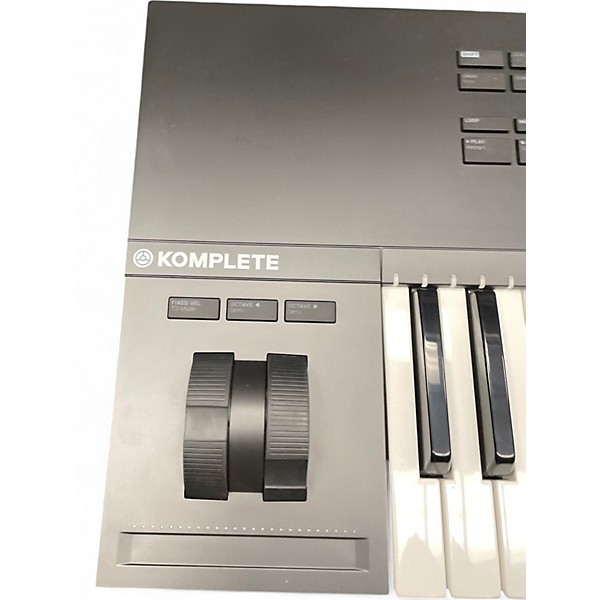Used Native Instruments Komplete Kontrol S49 MK2 MIDI Controller