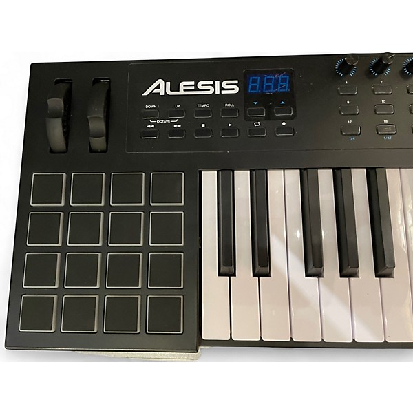 Used Alesis VI25 25 Key MIDI Controller