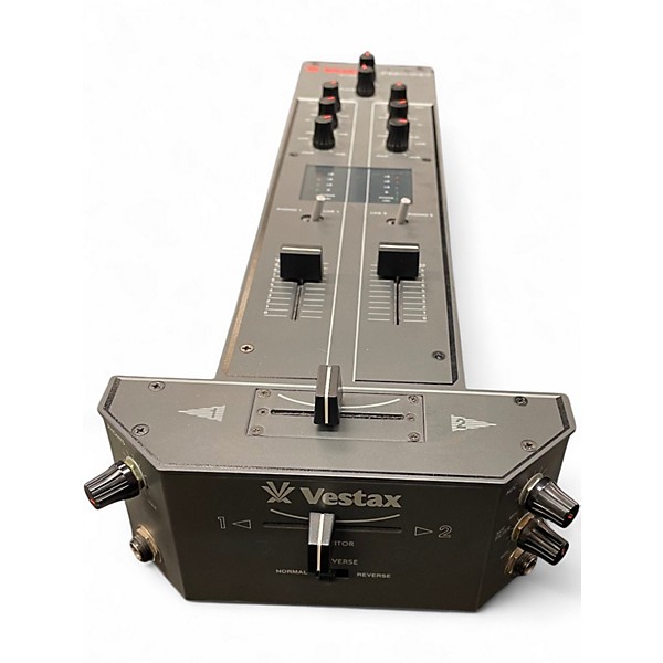 Vestax PMC-06T ベスタクス Used Vestax PMC-06T Powered Mixer | Guitar Center