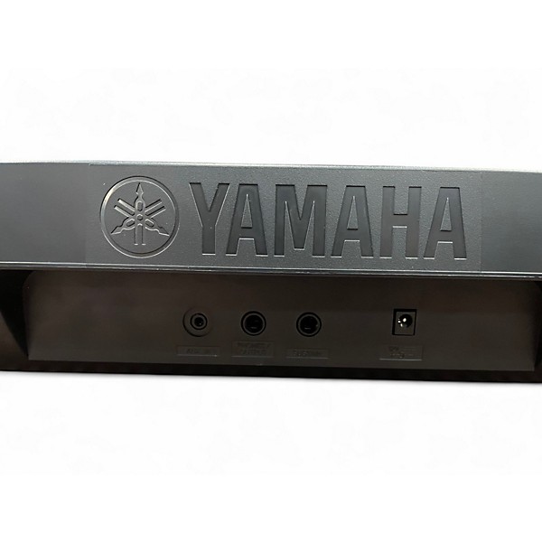 Used Yamaha PSRE283 61 Key Portable Keyboard