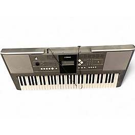 Used Yamaha YPT330 61 Key Portable Keyboard