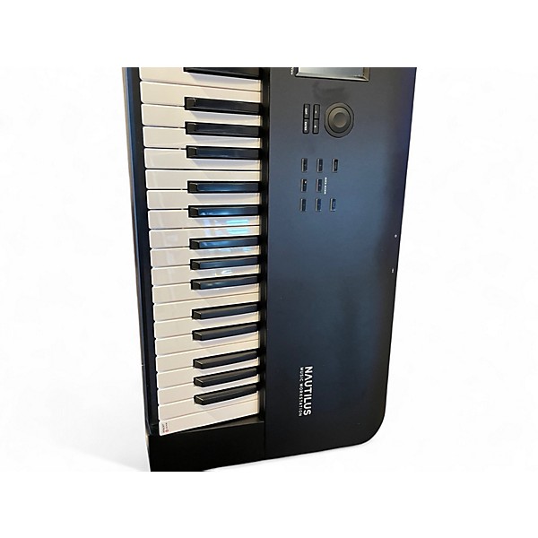 Used KORG NAUTILUS 73 Keyboard Workstation